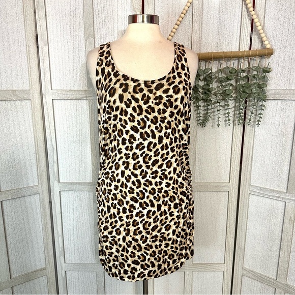 TORRID Super Soft Double Scoop Neck Ruched Leopard Tank Top Plus Size 2 2X - Picture 6 of 13